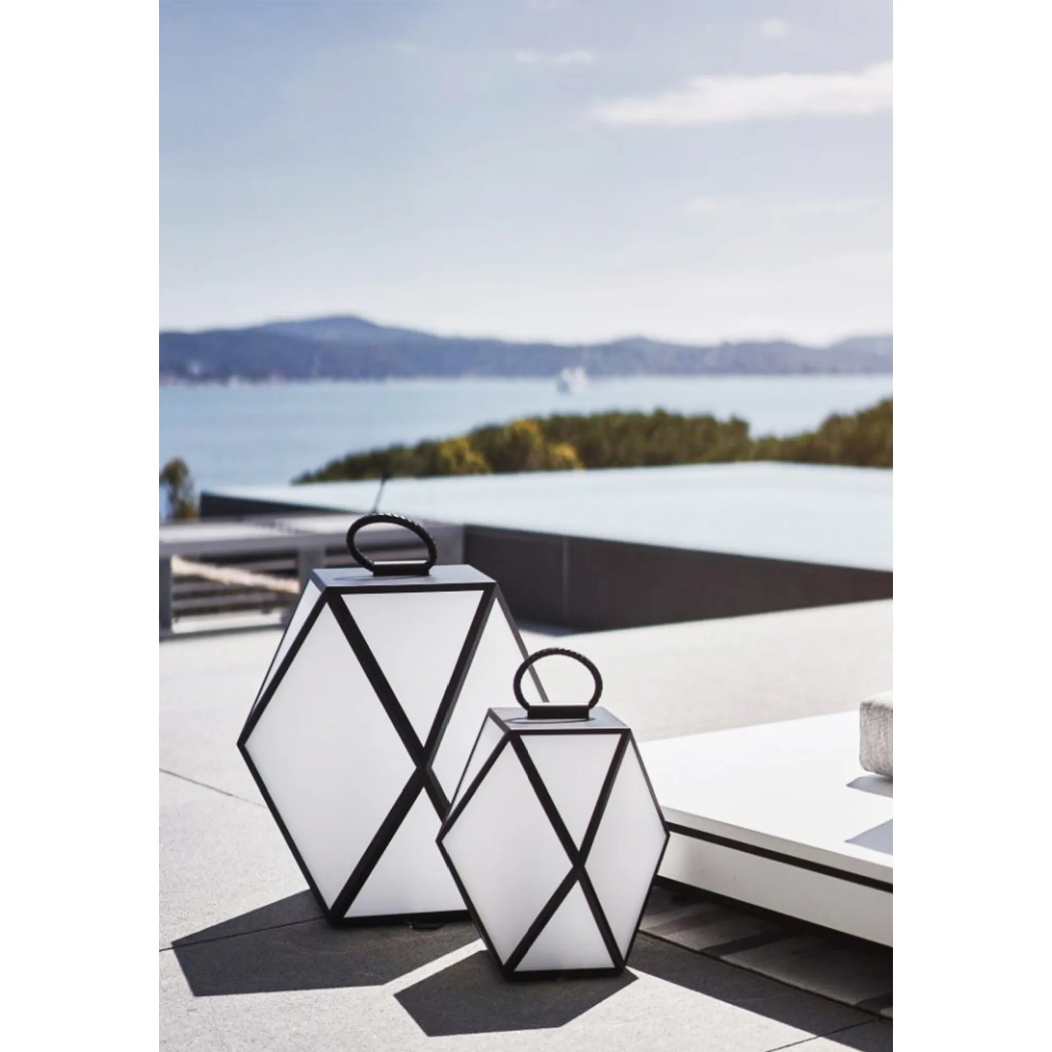 Geometrical Rechargeable Outdoor Lantern | Contardi Muse
