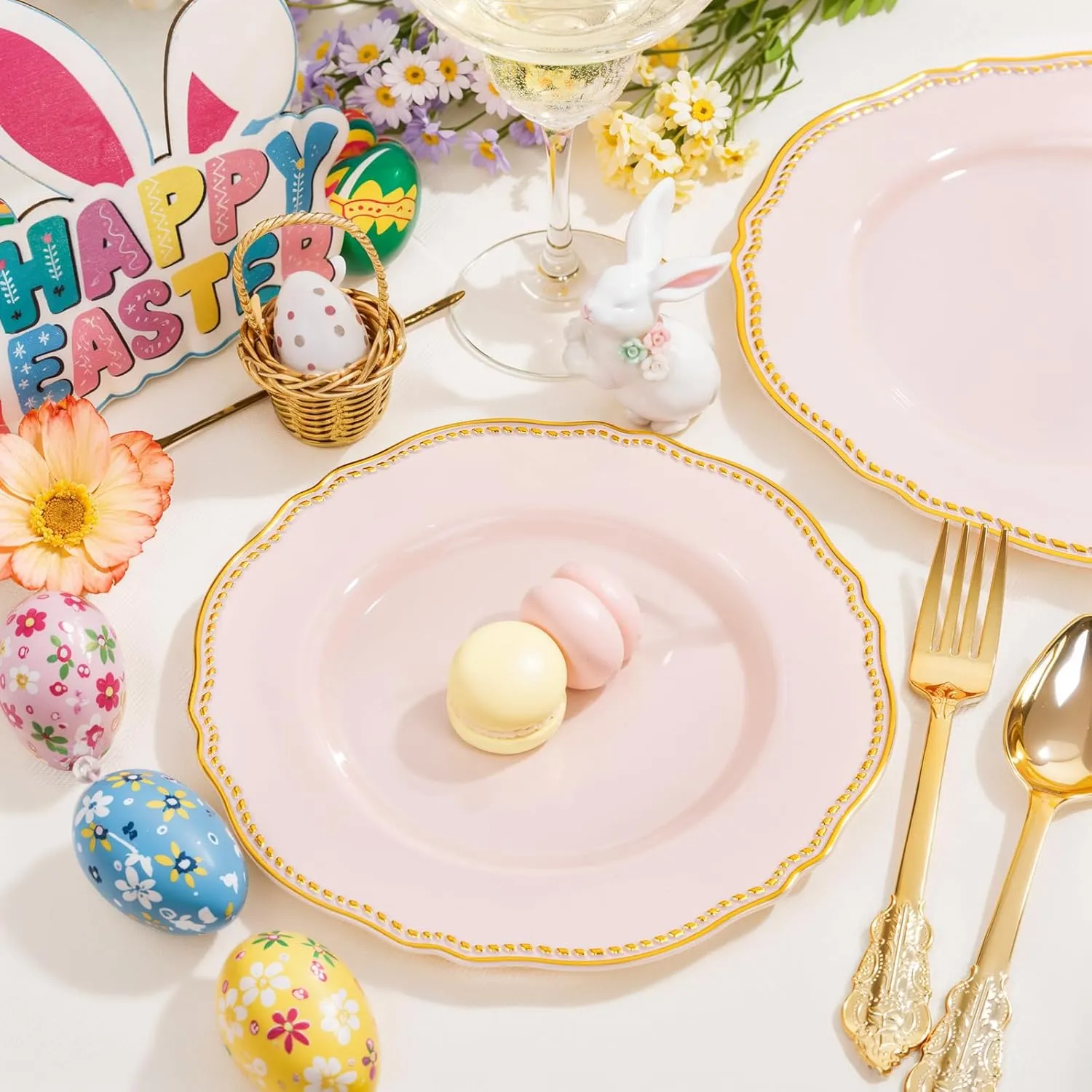 Hioasis 60pcs Pink Plastic Plates - Pink and Gold Disposable Plates, 10.25 inch Plastic Dinner Plates, Perfect for Wedding & Party & Holiday
