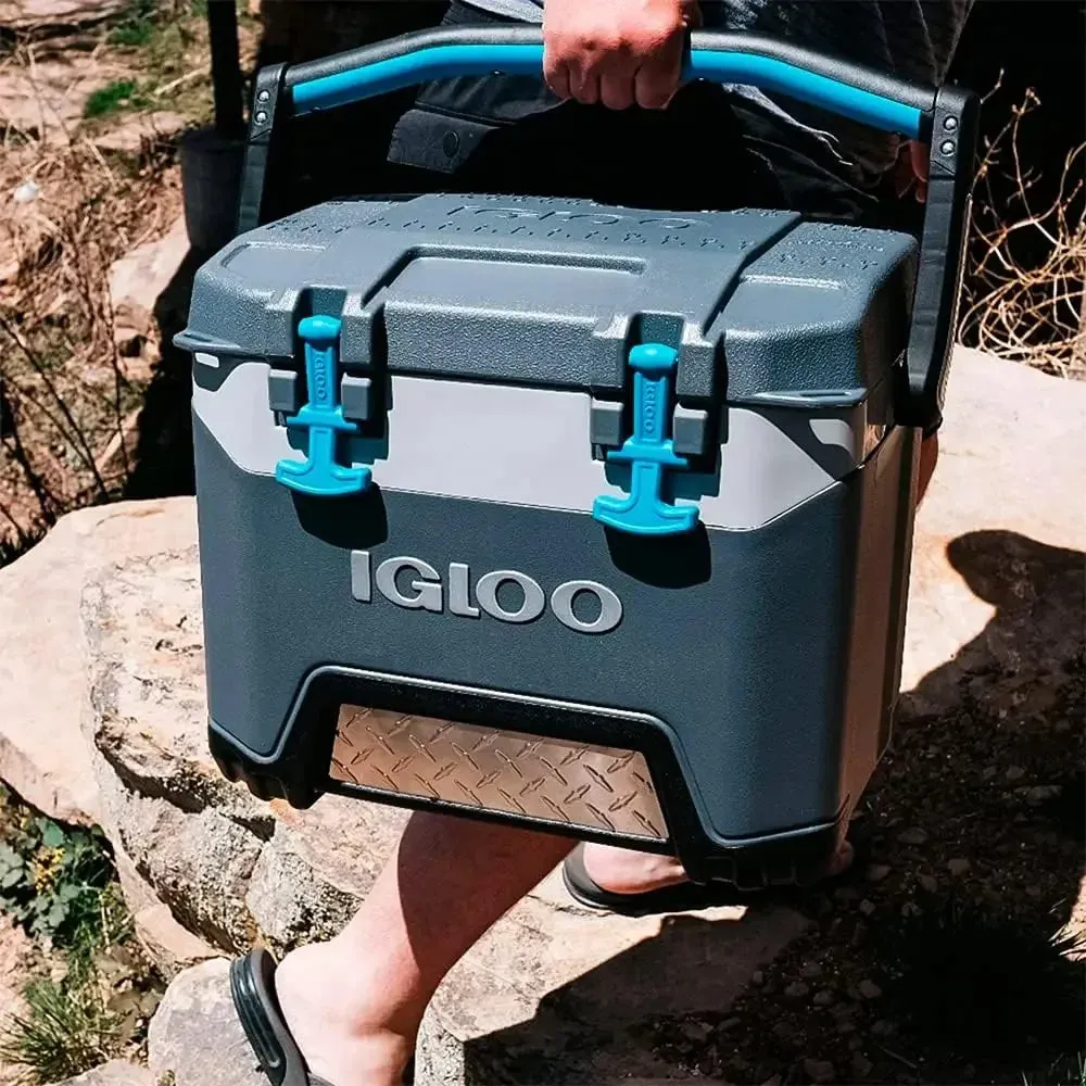 Igloo Heavy-Duty 25 Qt BMX Ice Chest Cooler with Cool Riser Technology Multifunctional Storage Box Accessories Tackle
