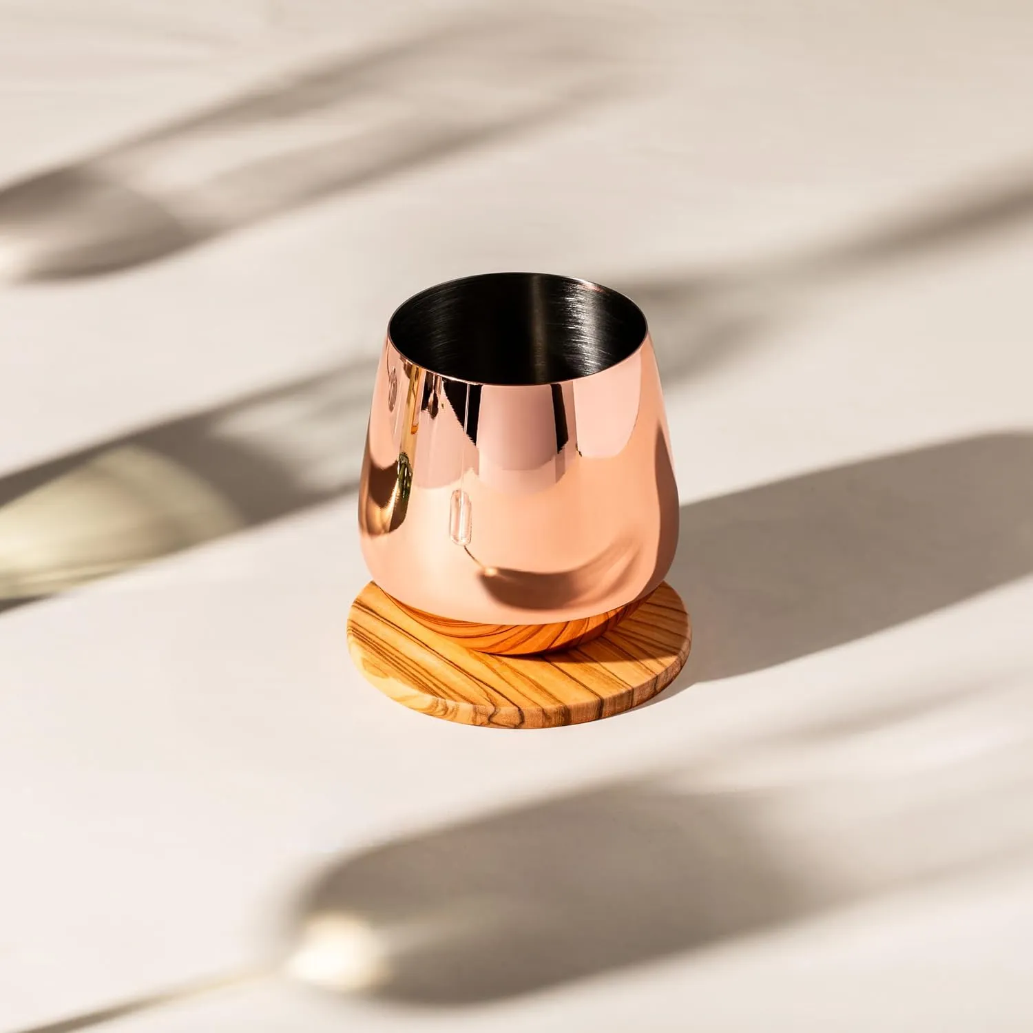 Rose Gold Wine Glasses - Stemless Stainless Steel Wine Glasses Set of 4 with Aerator - Unbreakable Metal Glass for Outdoor, Travel, Camping, Pool - 18oz
