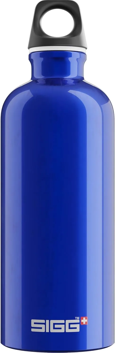 SIGG - Recycled Metal Water Bottle - Traveller - Made in Switzerland - Carbonated Drinks - BPA-Free - 20 Oz