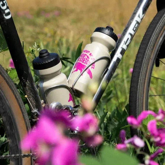 SWIFT INDUSTRIES Department of Stoke Cycling Water Bottle