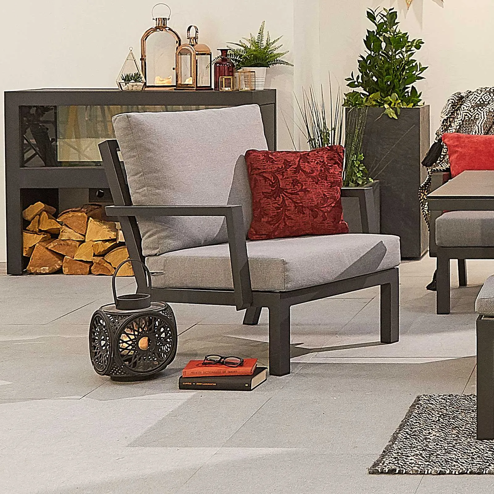 Vogue Aluminium Lounge Chair Grey | Nova